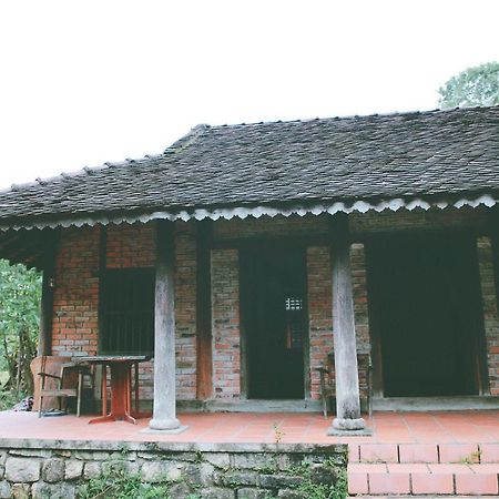 Vuonthuguesthousegarden Kon Tum Eksteriør billede