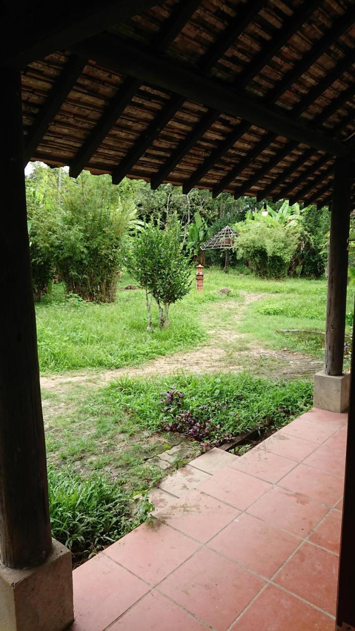 Vuonthuguesthousegarden Kon Tum Eksteriør billede