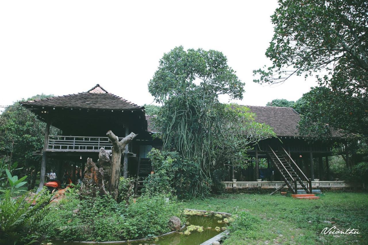 Vuonthuguesthousegarden Kon Tum Eksteriør billede