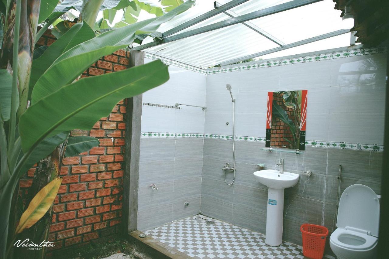 Vuonthuguesthousegarden Kon Tum Eksteriør billede